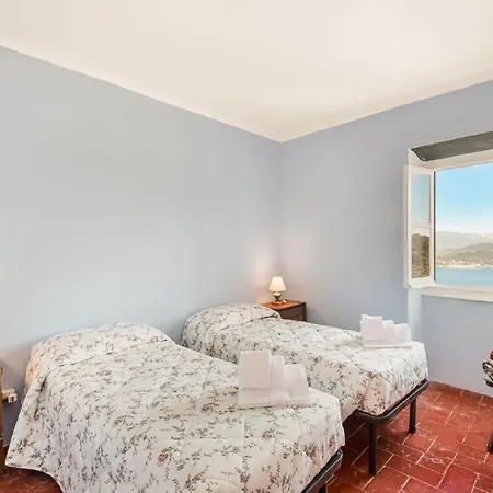 Apartment Ilceppo 5terre Seaview Parking La Spezia